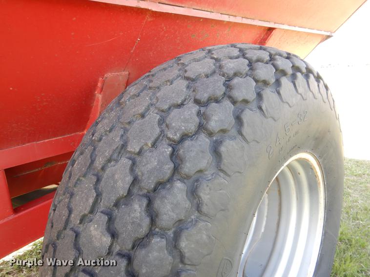 image for item DG5778 Grain cart