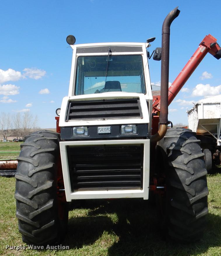 image for item DG5779 1981 Case 4490 4WD tractor