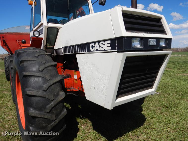 image for item DG5779 1981 Case 4490 4WD tractor