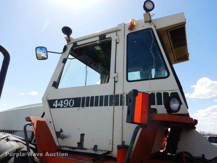 image for item DG5779 1981 Case 4490 4WD tractor