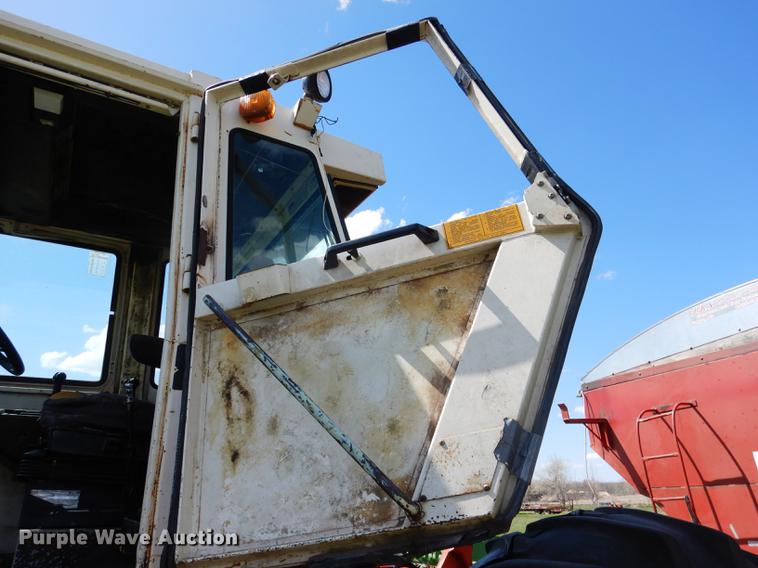 image for item DG5779 1981 Case 4490 4WD tractor