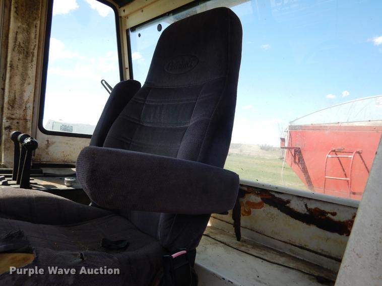 image for item DG5779 1981 Case 4490 4WD tractor