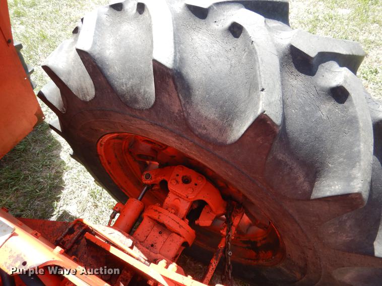 image for item DG5779 1981 Case 4490 4WD tractor