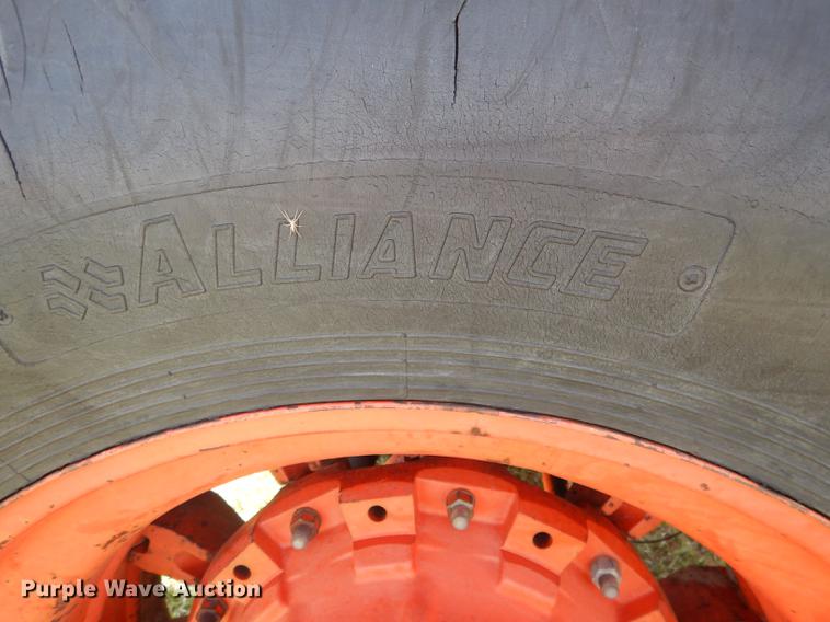 image for item DG5779 1981 Case 4490 4WD tractor