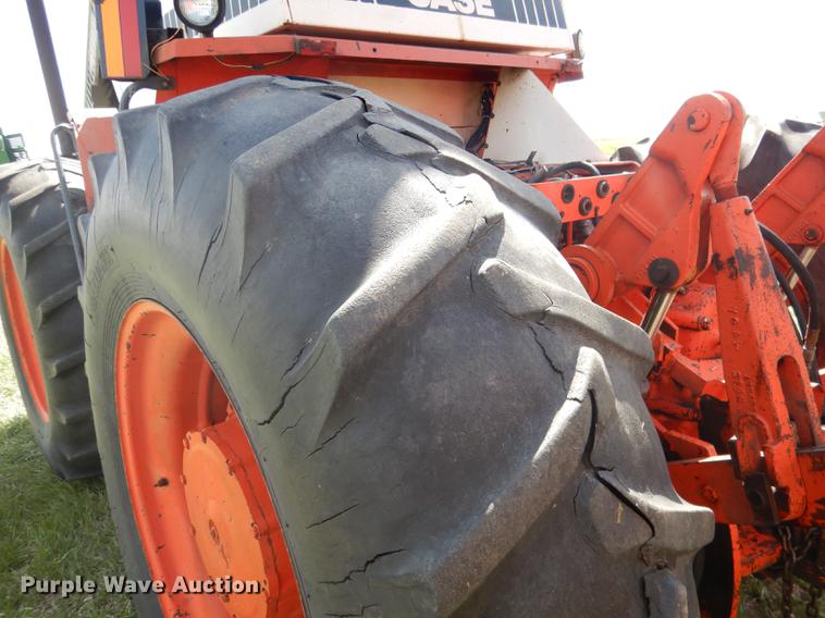 image for item DG5779 1981 Case 4490 4WD tractor