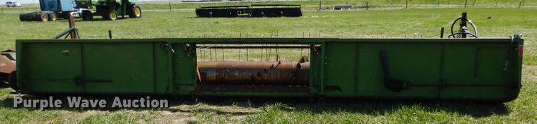 image for item DG5780 John Deere 222 head with Raki UD pickup head