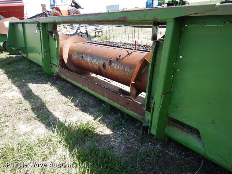 image for item DG5780 John Deere 222 head with Raki UD pickup head