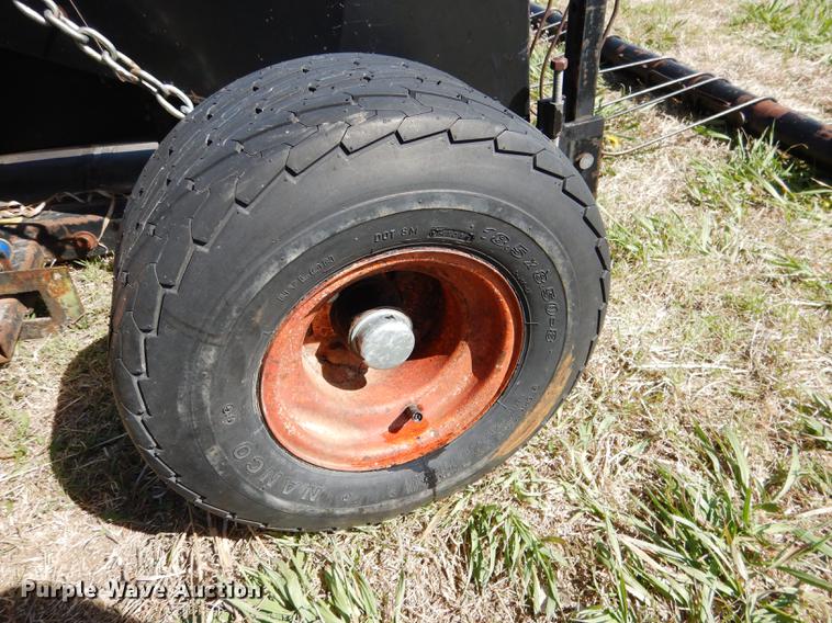 image for item DG5780 John Deere 222 head with Raki UD pickup head