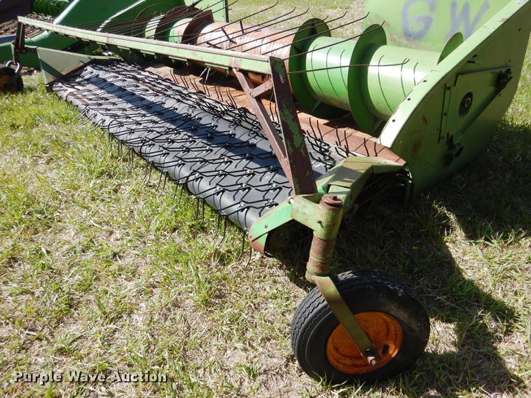 image for item DG5782 John Deere 212 pickup head