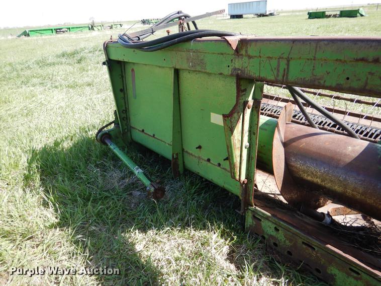 image for item DG5783 John Deere pickup head