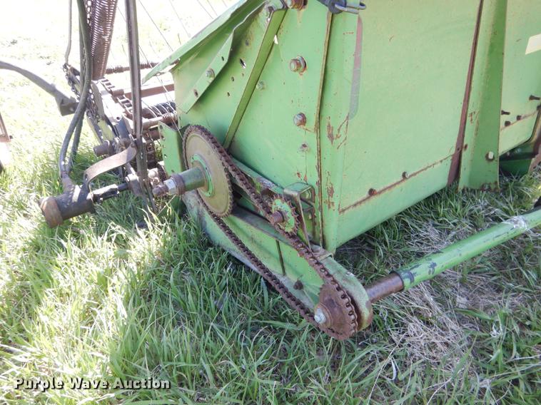 image for item DG5783 John Deere pickup head