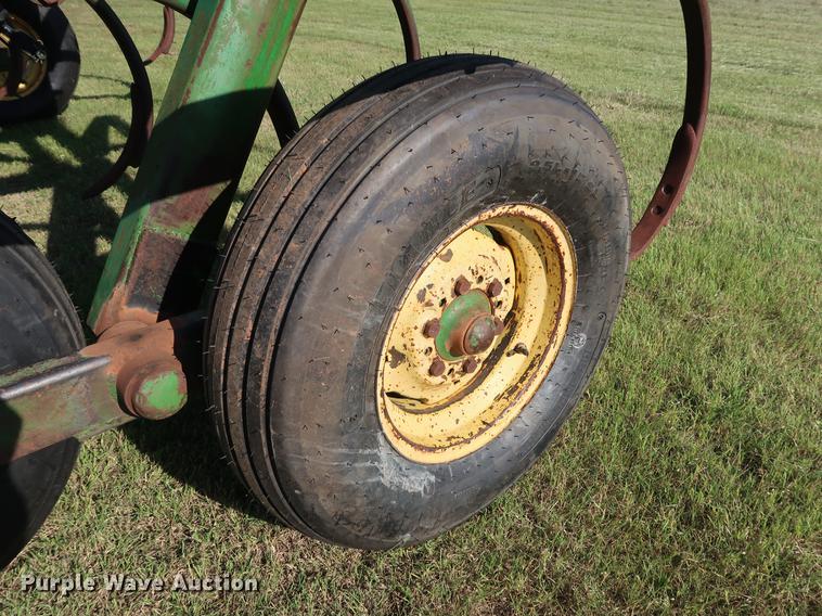 image for item FE9622 John Deere 1610 chisel