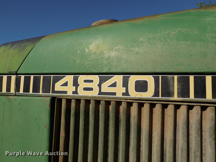 image for item FG9482 1981 John Deere 4840 tractor