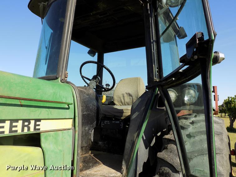 image for item FG9482 1981 John Deere 4840 tractor