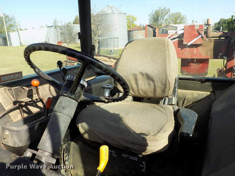 image for item FG9482 1981 John Deere 4840 tractor