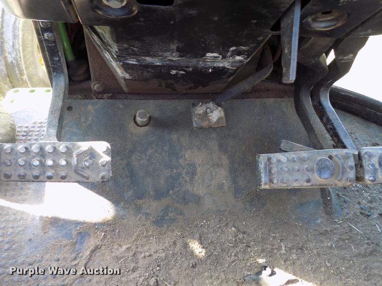 image for item FG9482 1981 John Deere 4840 tractor