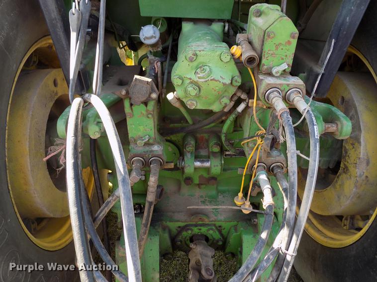 image for item FG9482 1981 John Deere 4840 tractor