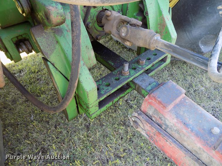 image for item FG9482 1981 John Deere 4840 tractor