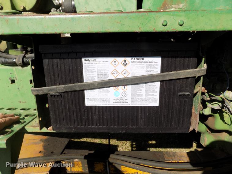 image for item FG9482 1981 John Deere 4840 tractor