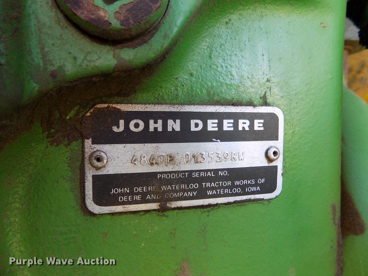 image for item FG9482 1981 John Deere 4840 tractor
