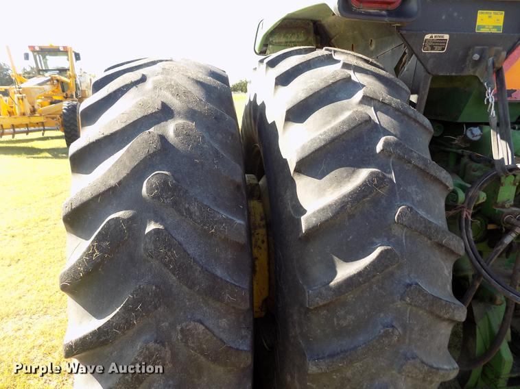 image for item FG9482 1981 John Deere 4840 tractor