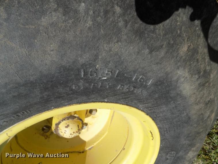 image for item FG9482 1981 John Deere 4840 tractor