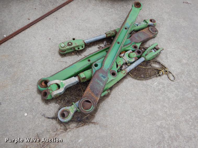 image for item FG9482 1981 John Deere 4840 tractor