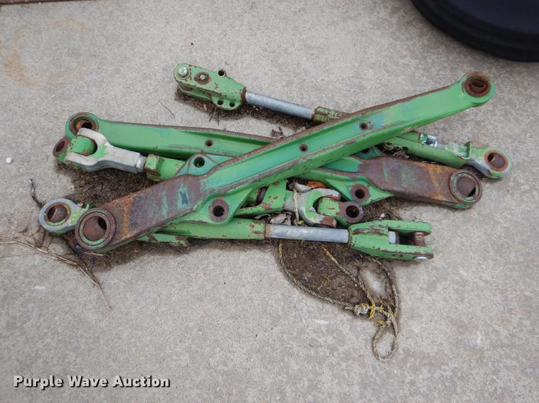 image for item FG9482 1981 John Deere 4840 tractor