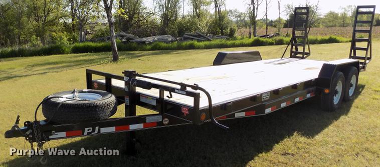 image for item FG9490 2008 PJ CC222 utility trailer