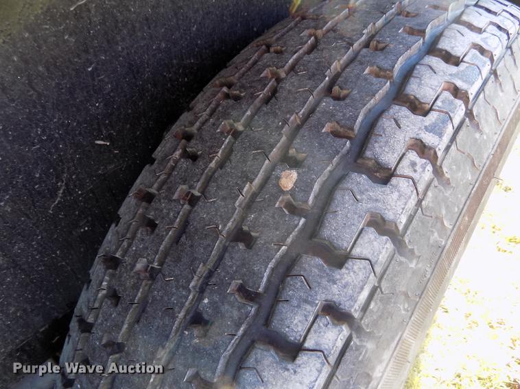 image for item FG9490 2008 PJ CC222 utility trailer