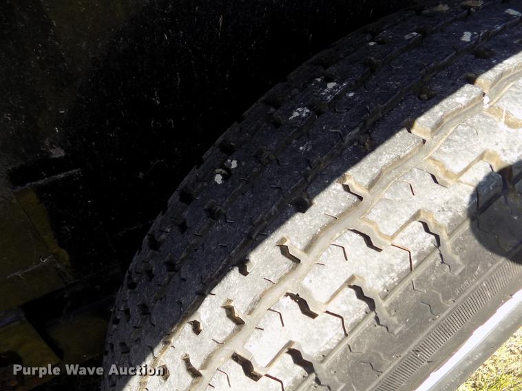 image for item FG9490 2008 PJ CC222 utility trailer