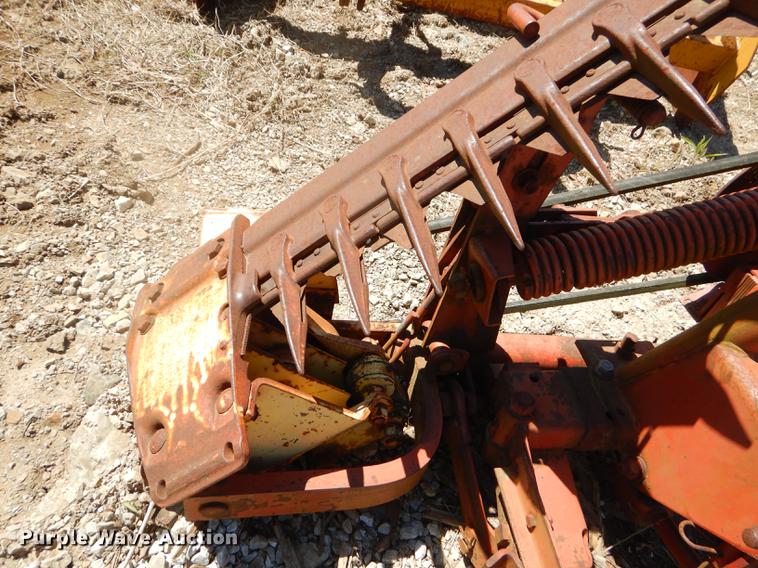 image for item FH9454 New Holland 451 sickle mower