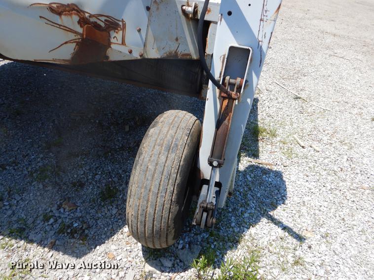 image for item FH9484 New Idea 5209 disc mower