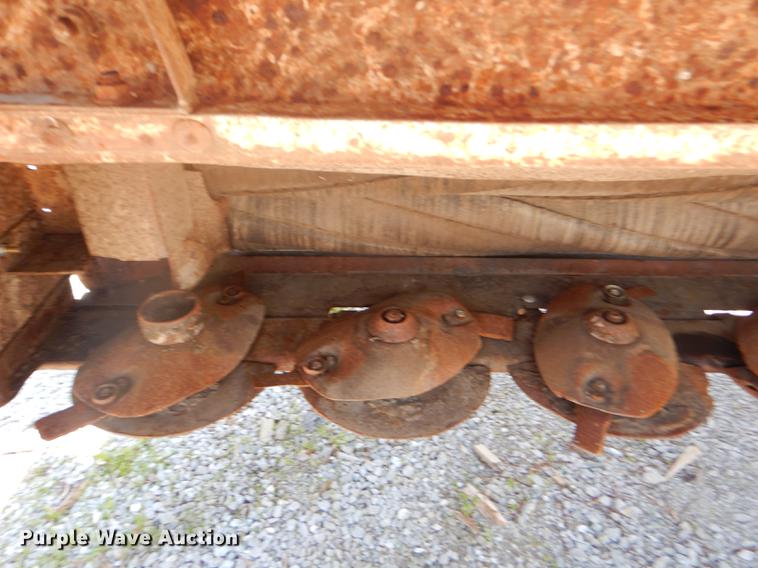 image for item FH9484 New Idea 5209 disc mower