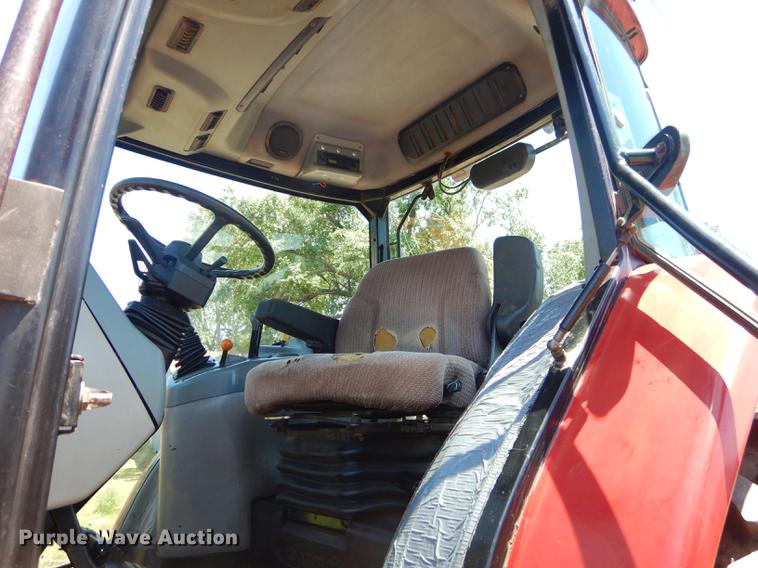 image for item FH9499 1998 Case IH MX120 tractor