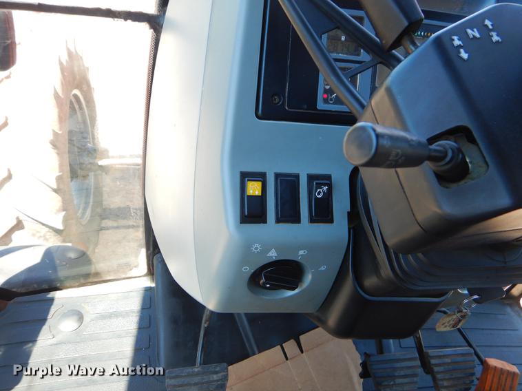 image for item FH9499 1998 Case IH MX120 tractor