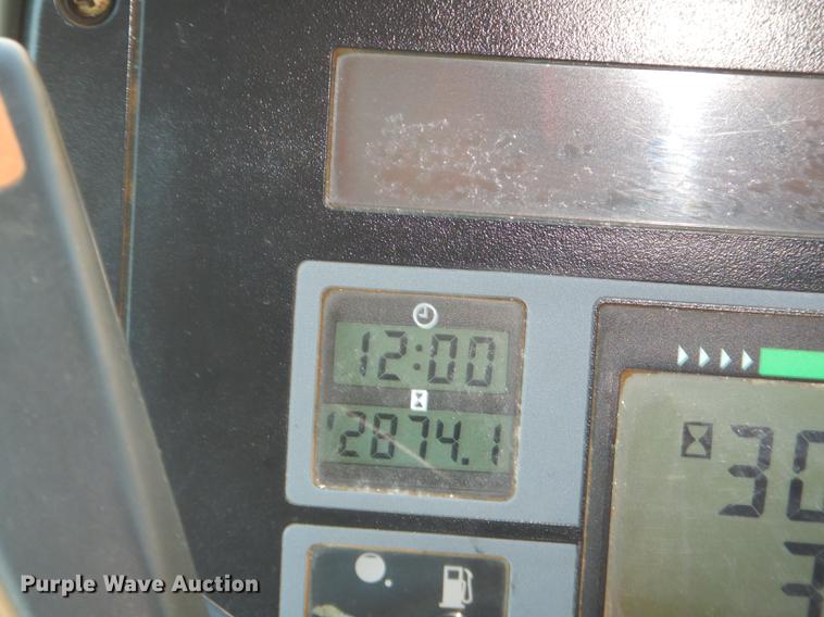 image for item FH9499 1998 Case IH MX120 tractor