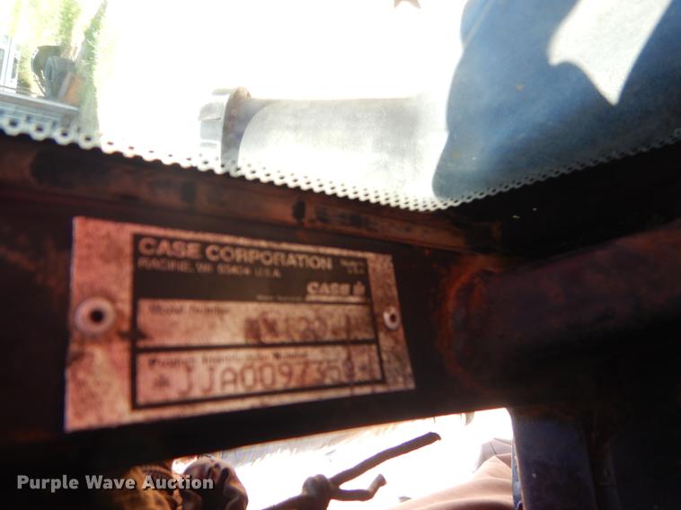 image for item FH9499 1998 Case IH MX120 tractor