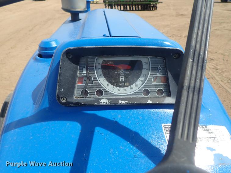 image for item FH9924 Ford 4600 tractor