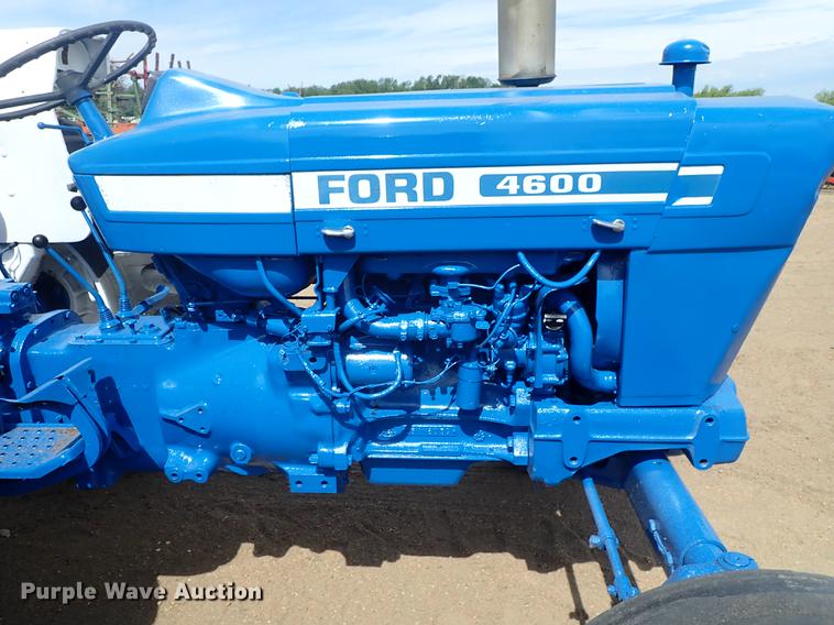 image for item FH9924 Ford 4600 tractor