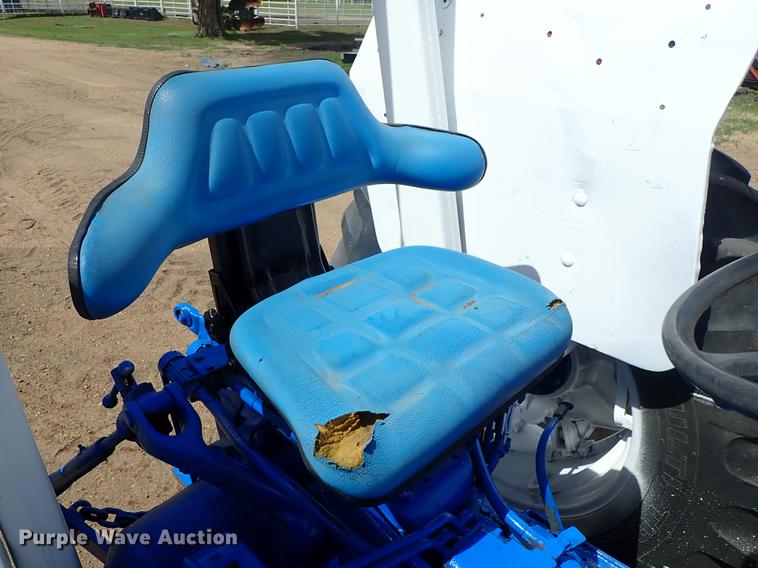image for item FH9924 Ford 4600 tractor
