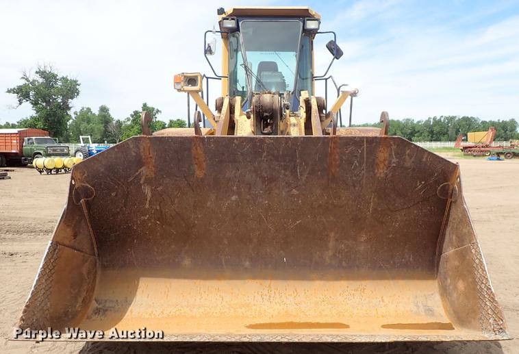 image for item FH9925 1993 Komatsu WA450-2 wheel loader