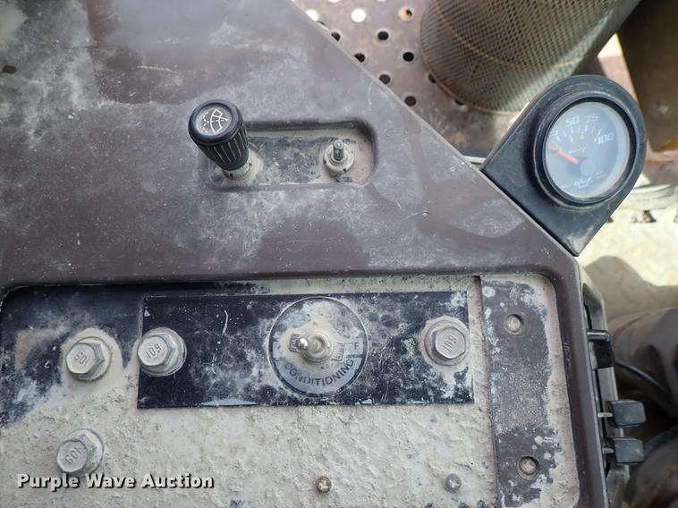 image for item FH9925 1993 Komatsu WA450-2 wheel loader