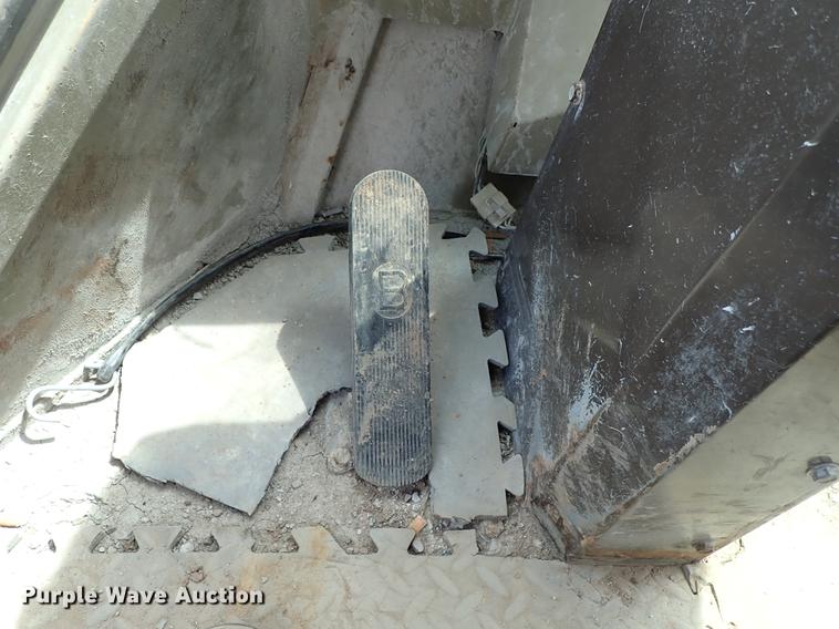 image for item FH9925 1993 Komatsu WA450-2 wheel loader