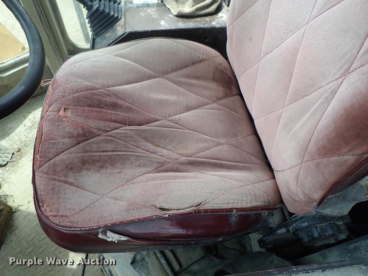 image for item FH9925 1993 Komatsu WA450-2 wheel loader