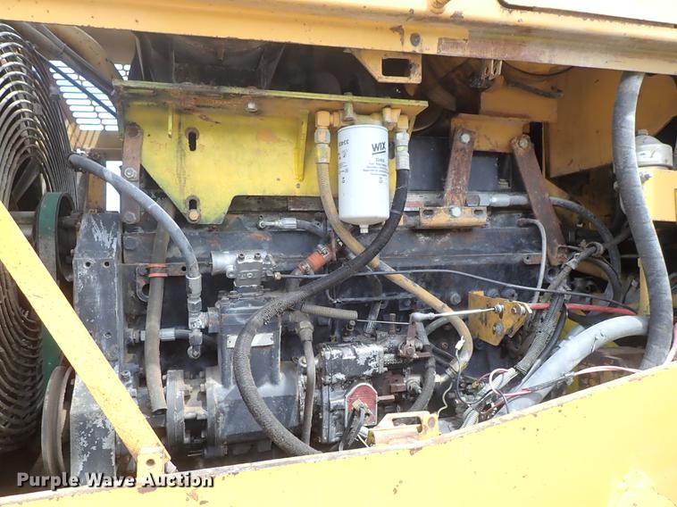image for item FH9925 1993 Komatsu WA450-2 wheel loader