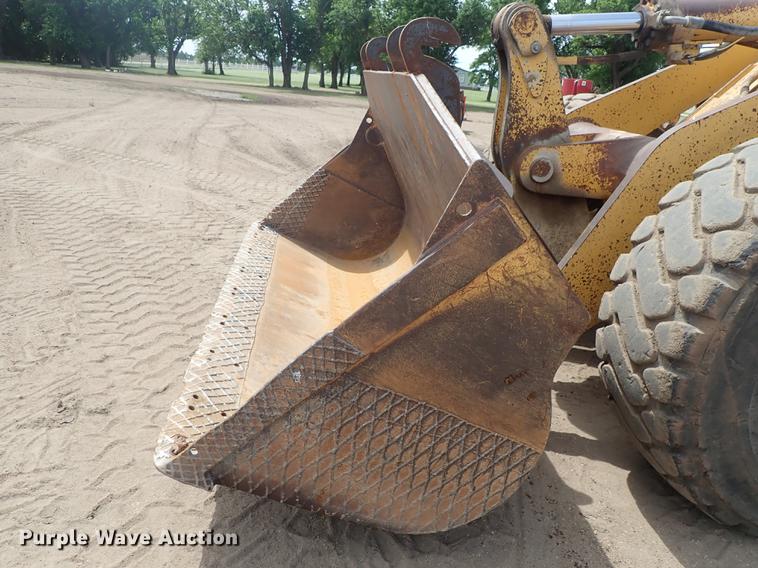 image for item FH9925 1993 Komatsu WA450-2 wheel loader