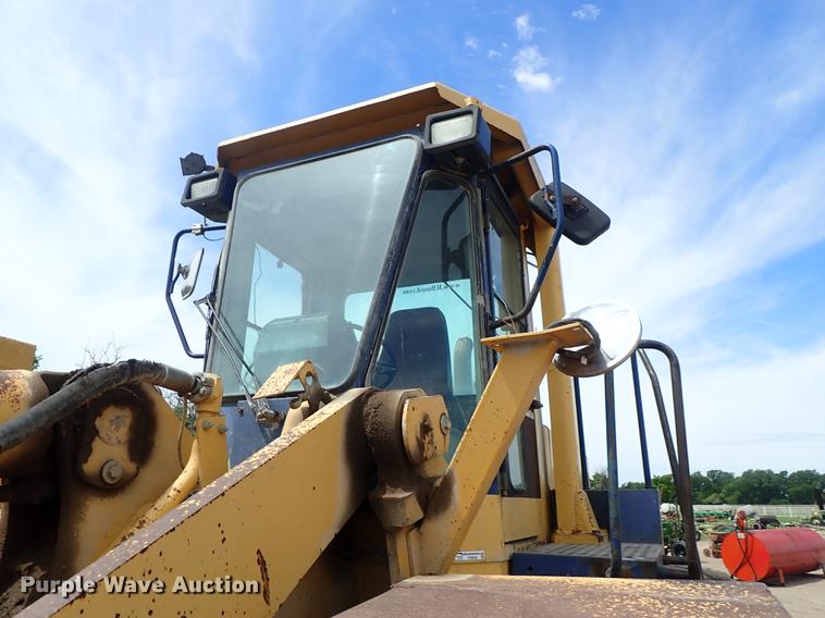 image for item FH9925 1993 Komatsu WA450-2 wheel loader