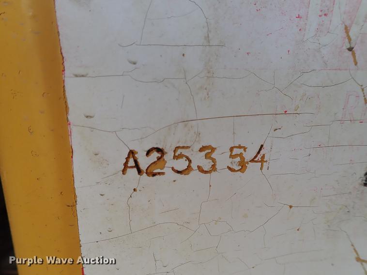 image for item FH9925 1993 Komatsu WA450-2 wheel loader