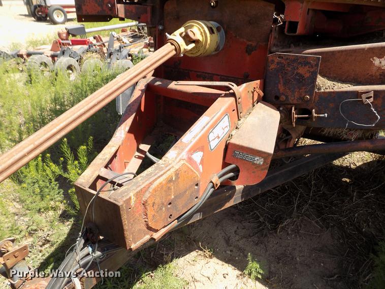 image for item FN9501 Case IH 8610 bale processor